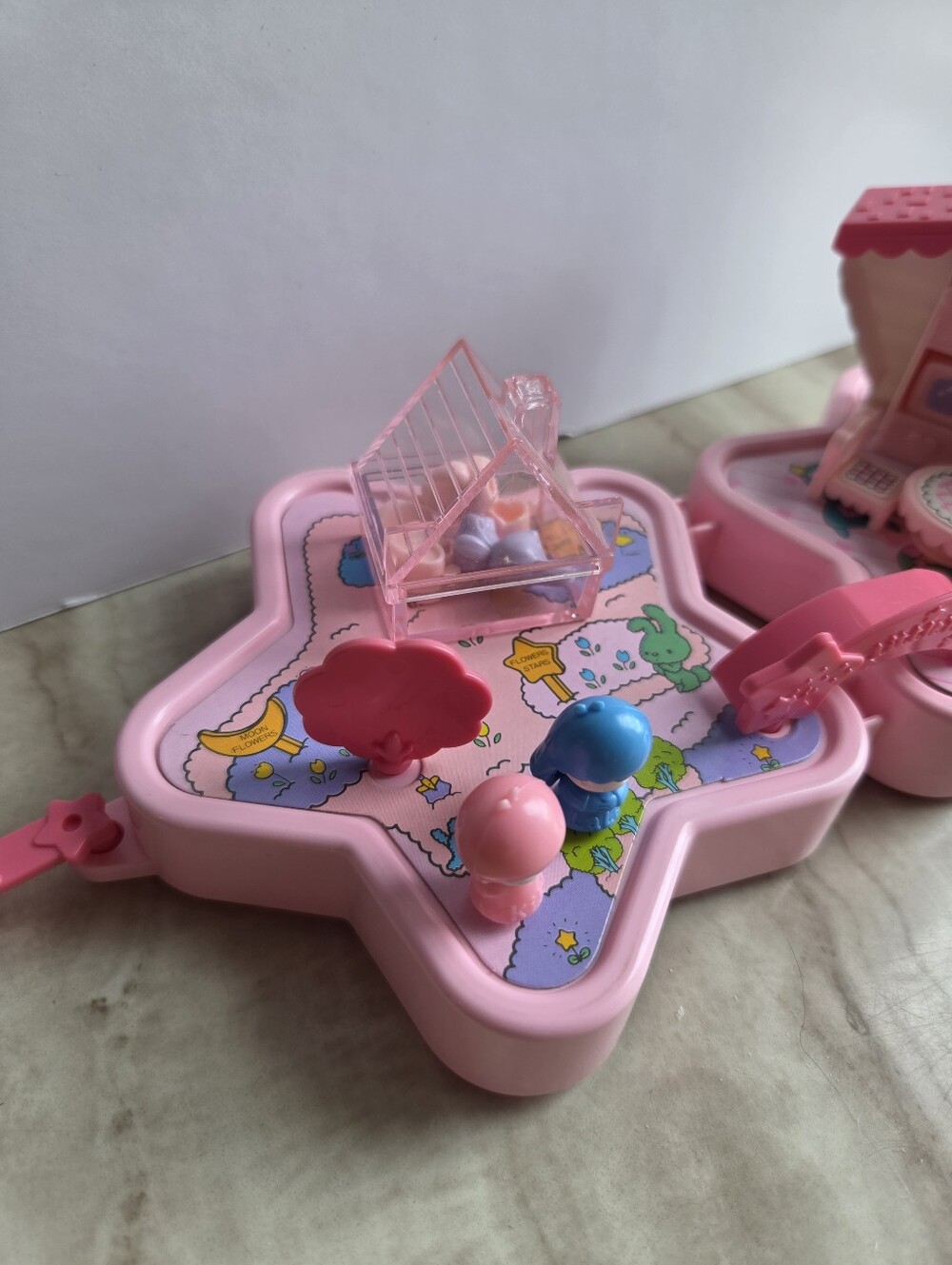 Vintage Sanrio Little Twin Stars Bedroom Playset 1985 - Picture 5 of 6